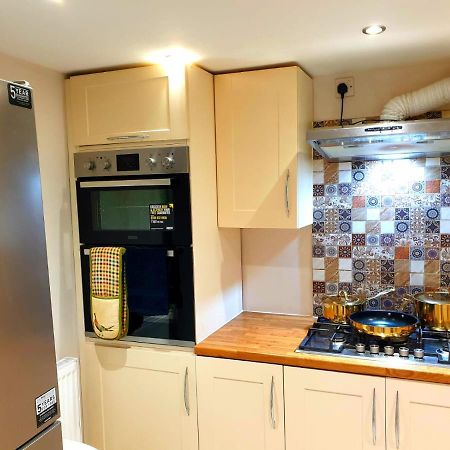 Elegant 2 Bed Apartment In Manchester Ngoại thất bức ảnh